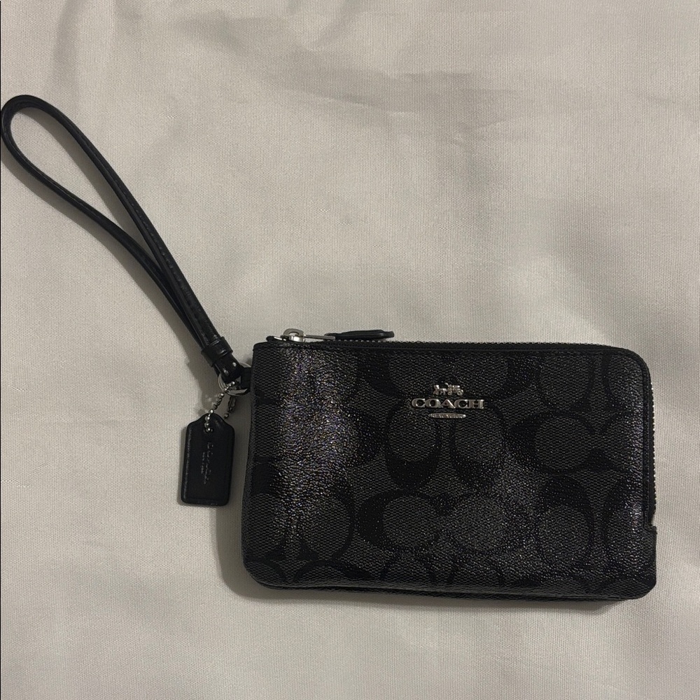 Coach Double Corner Zip Signature Wristlet Black EUC